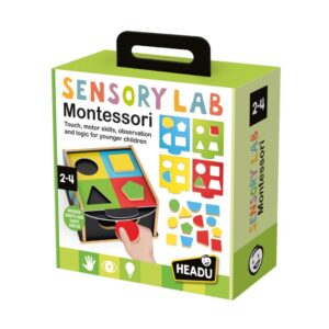 Sensory Lab Montessori de Kiboo con piezas de madera, plantillas y base de apoyo para aprendizaje sensorial y lógico.
